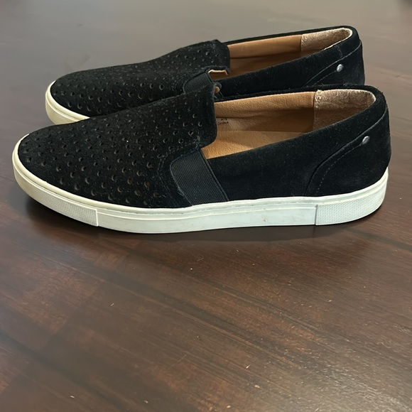 Frye and Co Peggy Perforated Black Suede Slip On Loafers Flats Women’s 8 Shoes - Picture 8 of 17